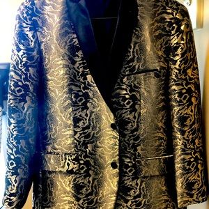 Men’s gold and black brocade dinner jacket.